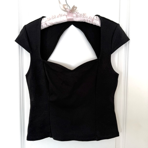 Anthropologie - Maeve- Back cut-out and sweetheart neckline 🖤 - Picture 5 of 7